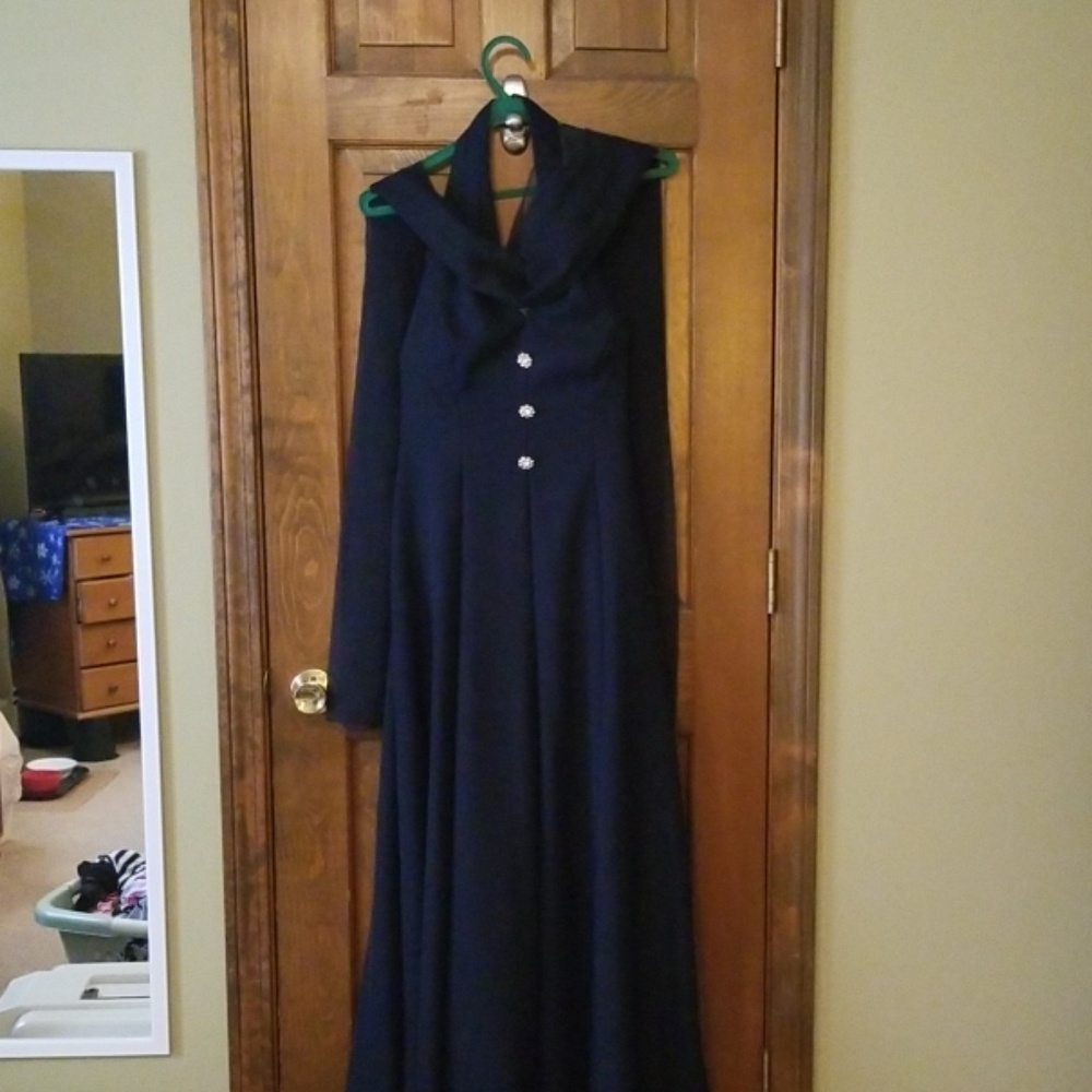 Formal gown w/ shawl!